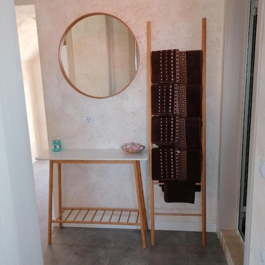 Apartments Dona Chernomorets Esterno foto